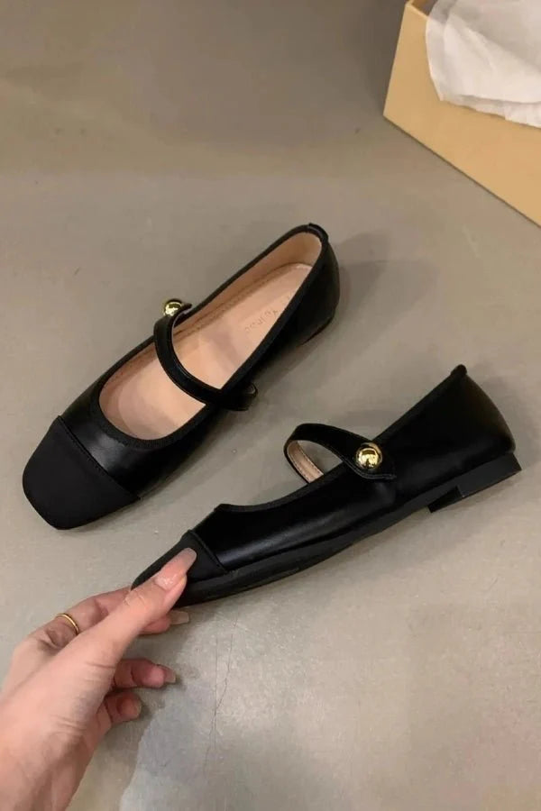 Coco | Two-Tone Cap Toe Mary Jane Orthopedic Flats with Gold Button