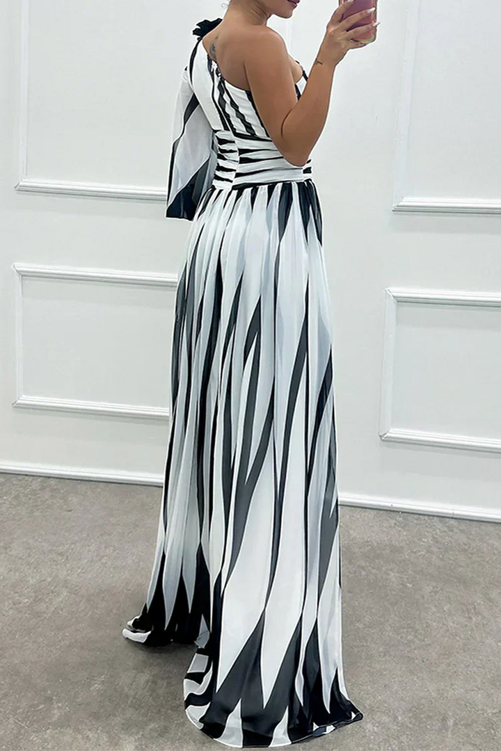 Vivienne | Graphic Stripe Puff Sleeve Off Shoulder Dress