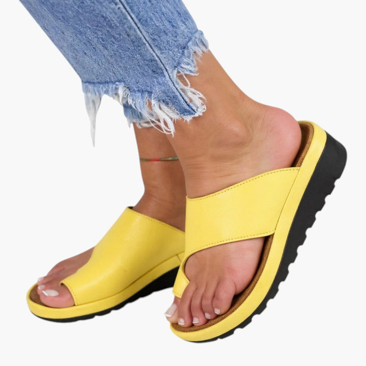 Bondi | Toe Ring Platform Sandals with Cushioned Footbed