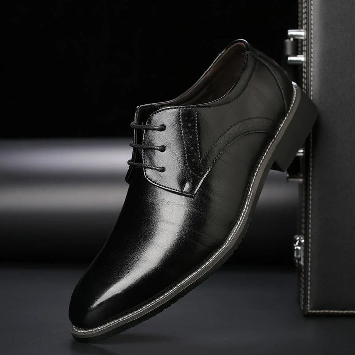 Men's Oxford Shoes Polished Brogue Leather Formal Shoes 0