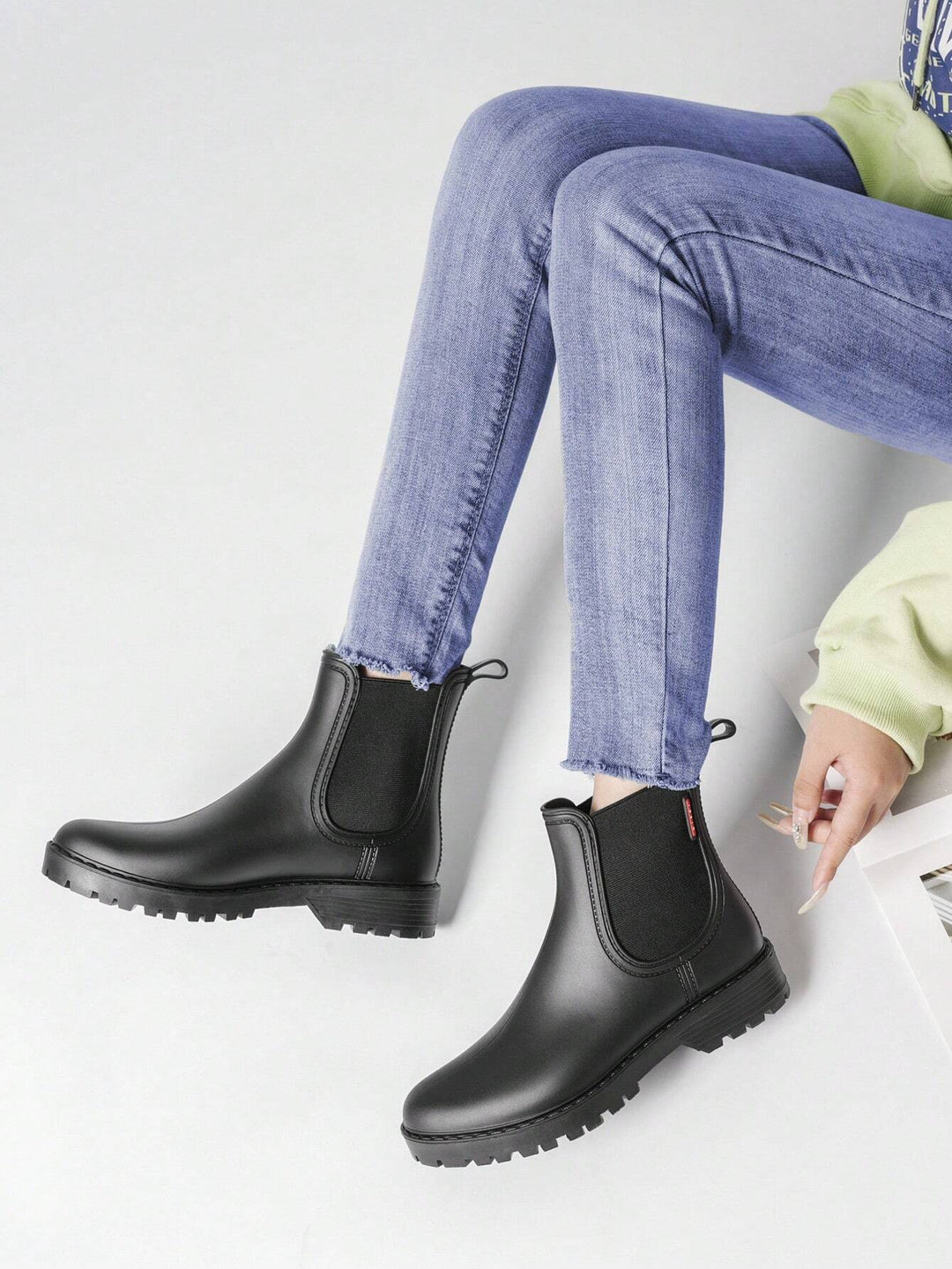 Womens Chelsea Waterproof Rain Boots Matte Rubber 2