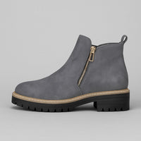 Womens Classic Side-Zip Comfort Boots Leather