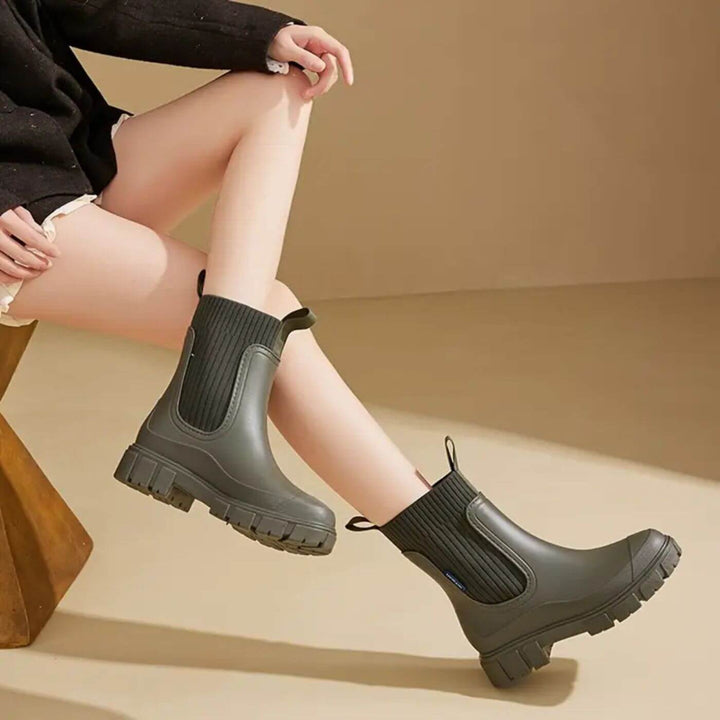 Womens Elegant Waterproof Non-Slip Boots Leather 2