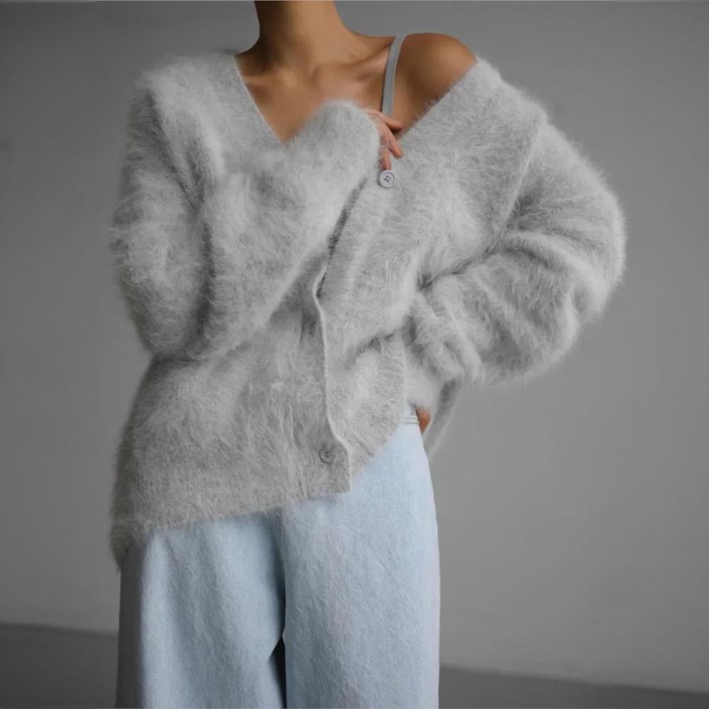 Cordelia | Women's Cashmere Cardigan – Flattering Fit Knit Design