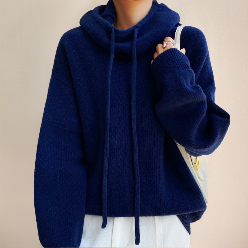 Ingrid | Women's Oversized Knit Hoodie – Relaxed Drawstring Design