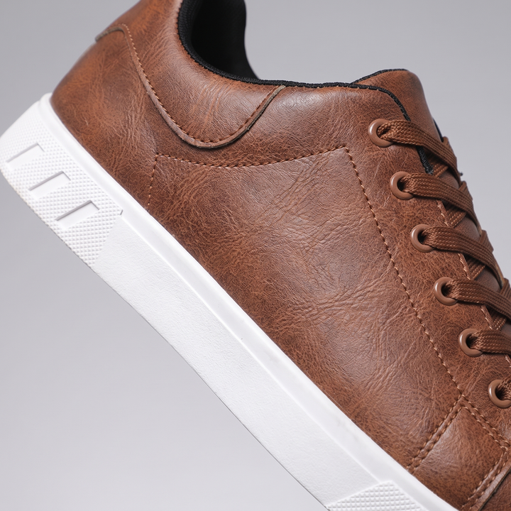 Mens Trainers Classic Leather Lace-Up Natural Hide 9