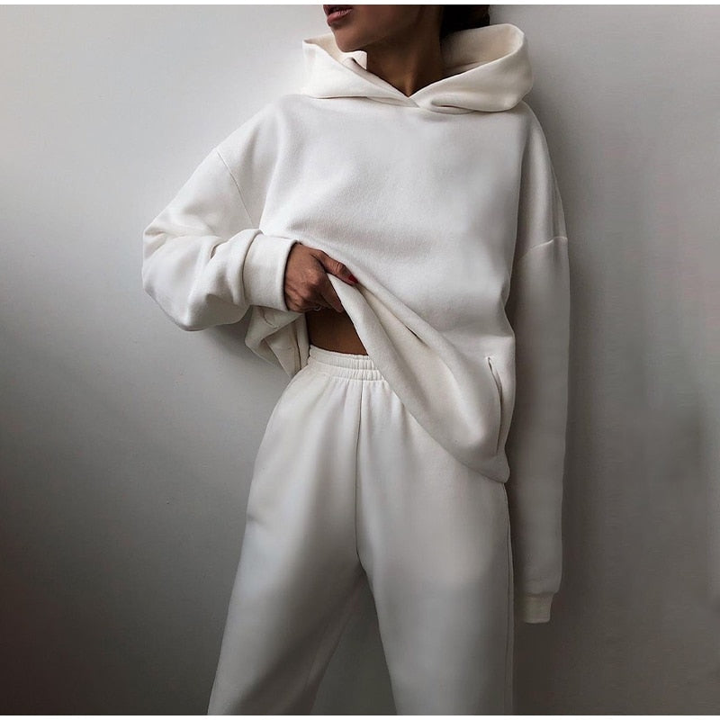 Marnie | Women's Tracksuit – Oversized Sweatshirt & Joggers Two-Piece Set