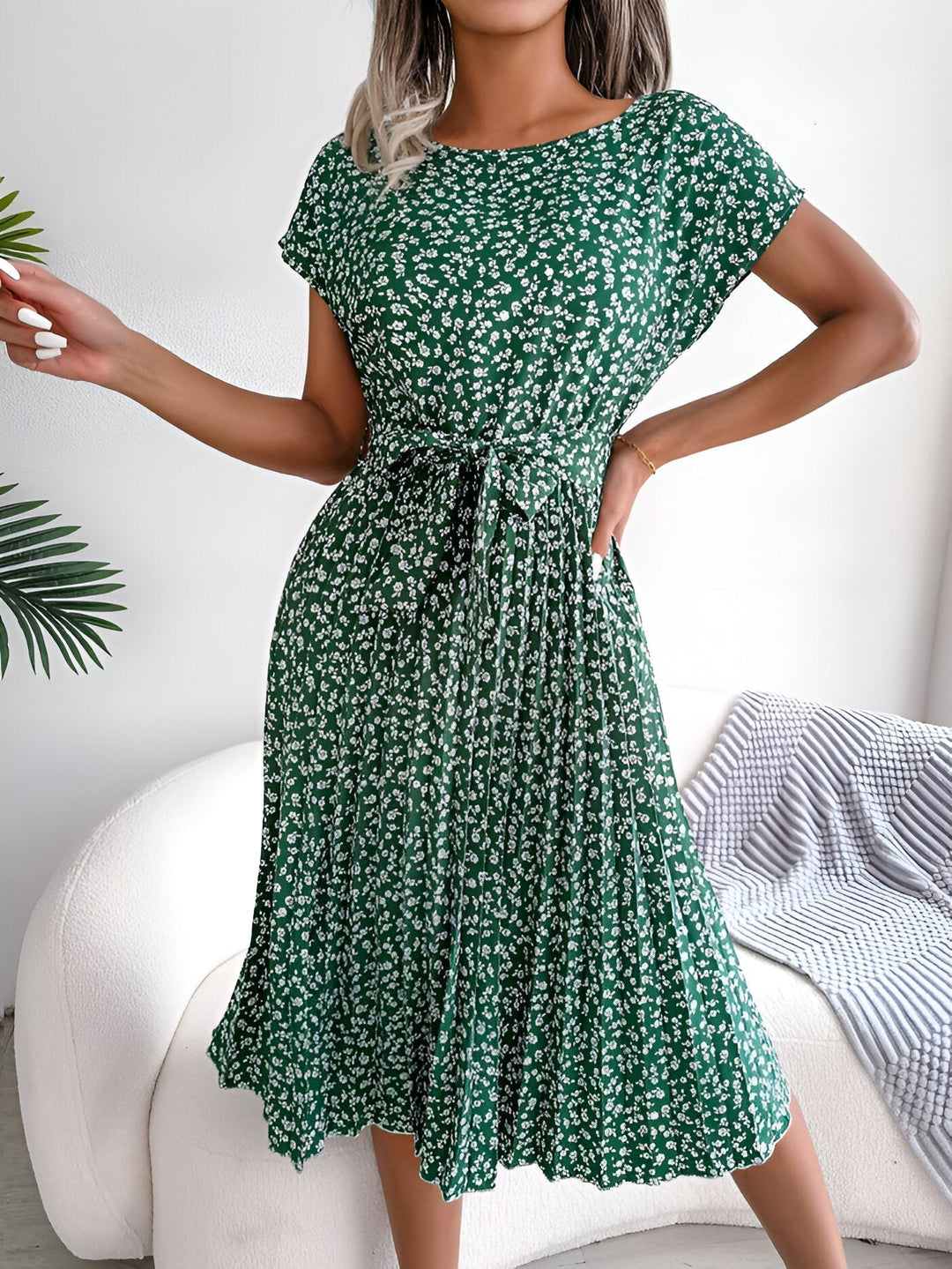 Pippa | Ditsy Floral Cap Sleeve Womens Pleated Midi Dress