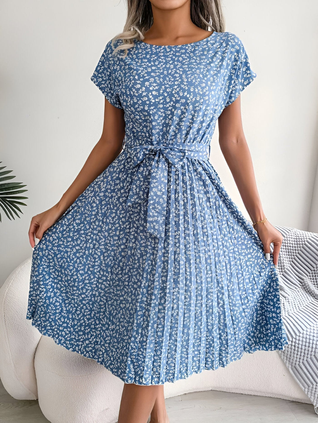Pippa | Ditsy Floral Cap Sleeve Womens Pleated Midi Dress