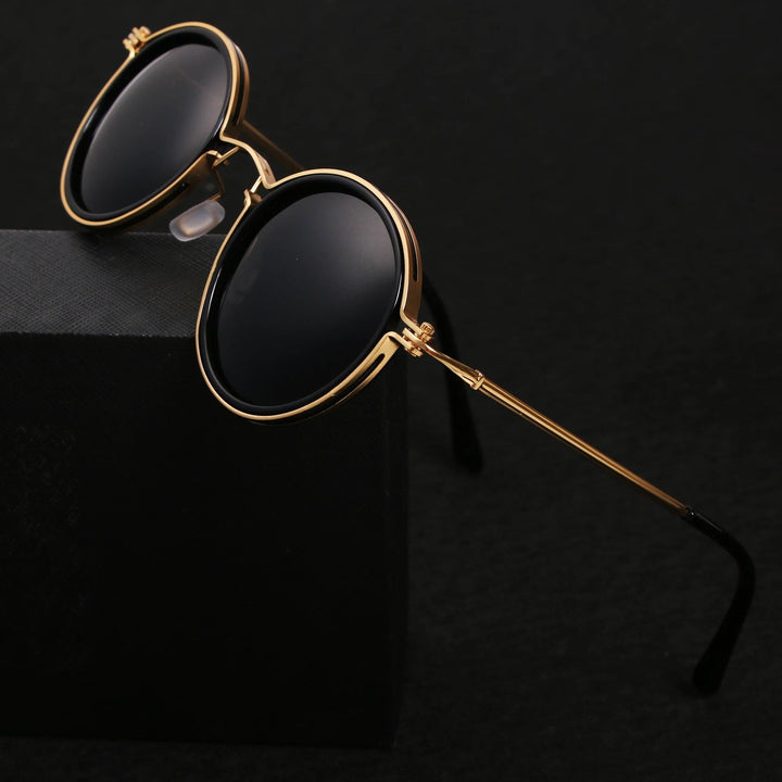 Callahan | Women's Round Sunglasses with Vintage Metal Frame Detail